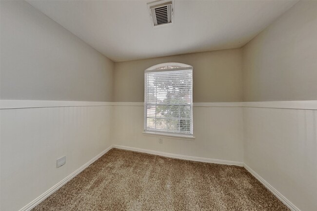 Building Photo - 3023 Glencullen Ln