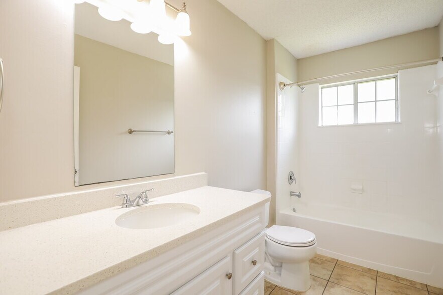 Building Photo - 3948 Heavenside Ct