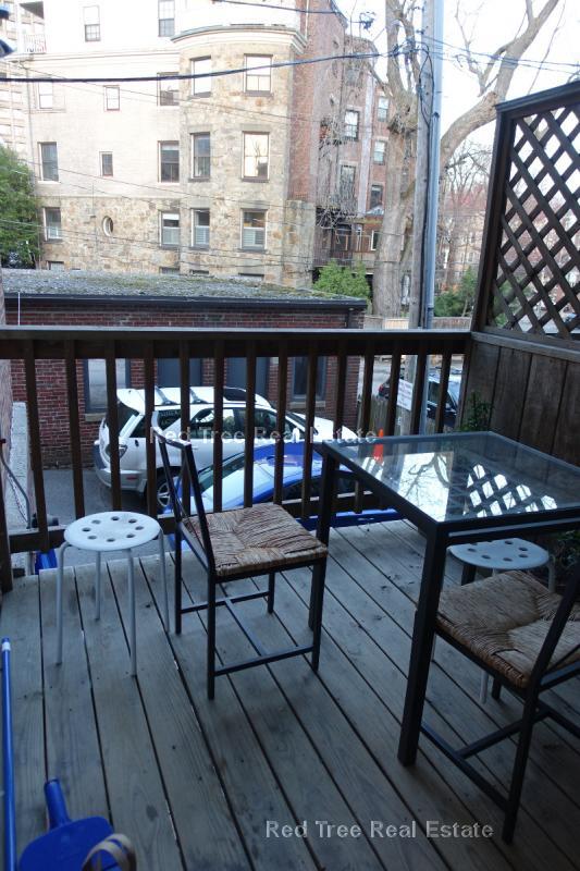 Building Photo - 12 Dean Rd