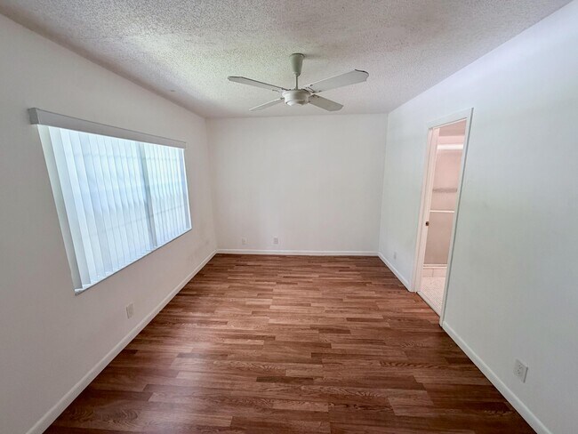 Building Photo - 8405 NW 61st St