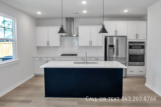 Building Photo - 1051 Old Cypress Run