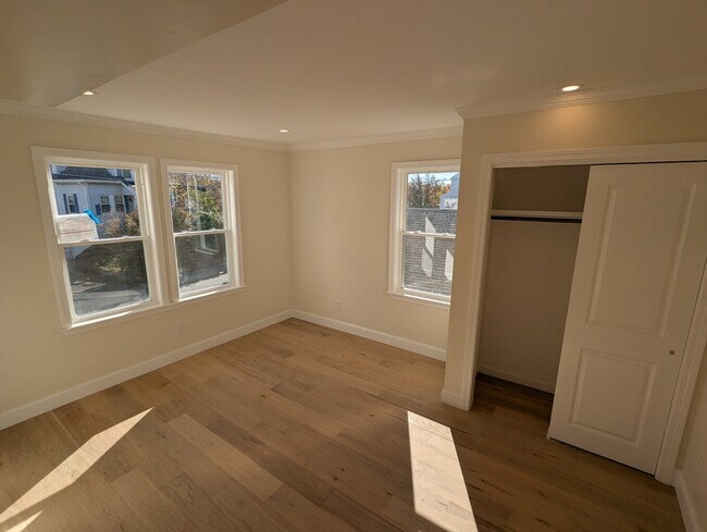 Building Photo - 296 Fulton St