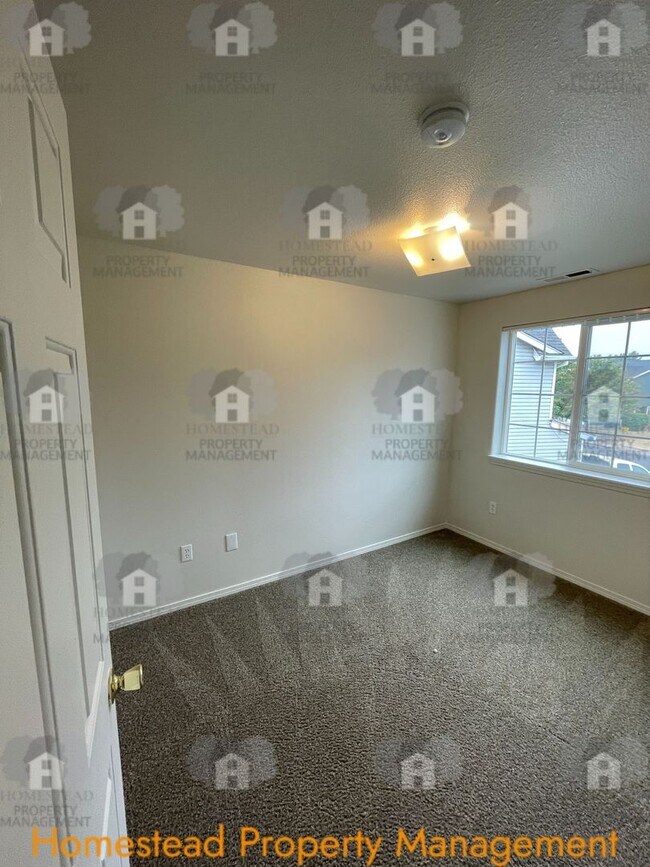 Building Photo - 166