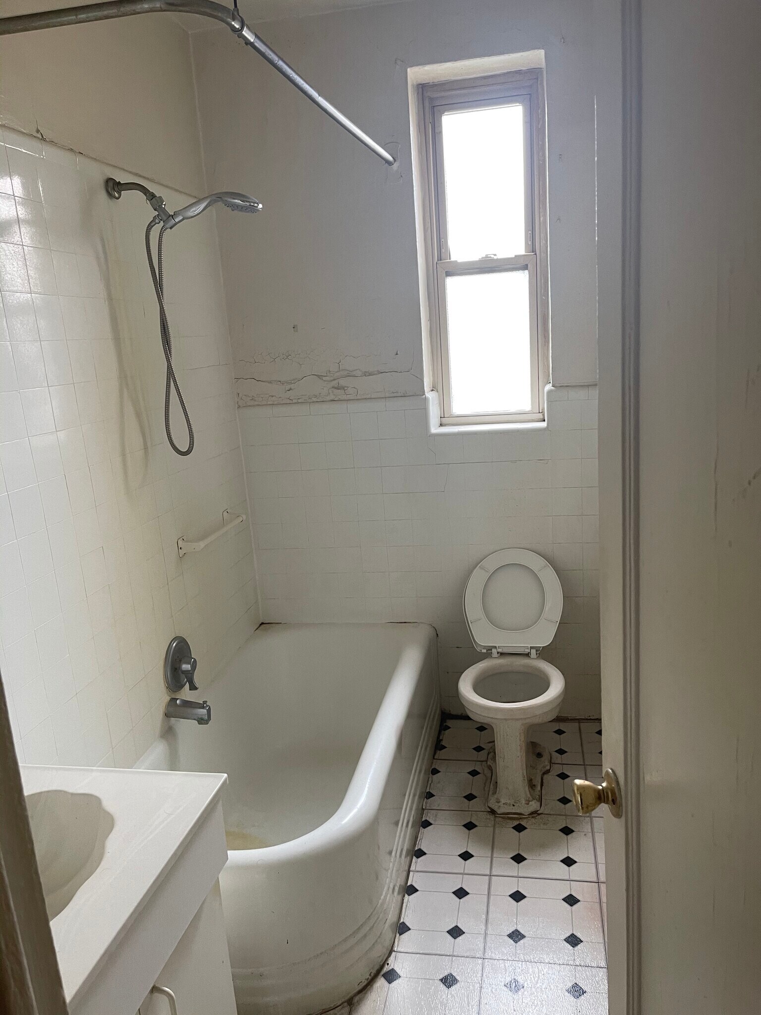 Building Photo - 1436 Lozier Pl