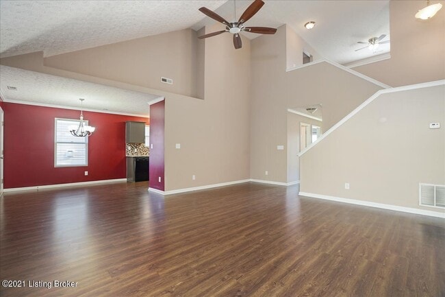 Building Photo - 3938 Haystack Dr