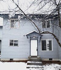 Building Photo - 801 N Brigger St