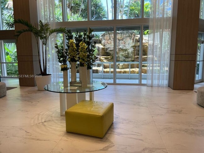 Building Photo - 21055 Yacht Club Dr