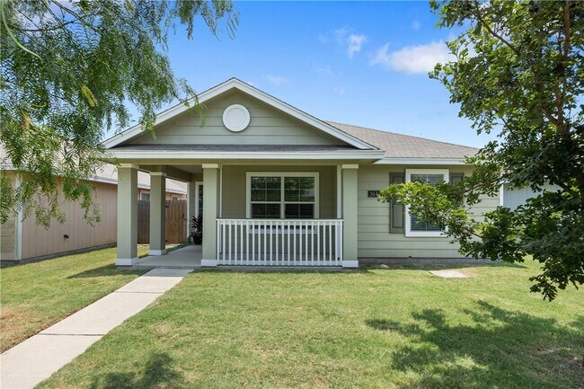 Building Photo - 3643 WL Breeding Dr