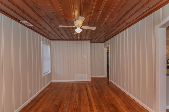 Building Photo - $1,200 - 3 bed/2 bath house for rent in Midtown Augusta, with fenced back yard