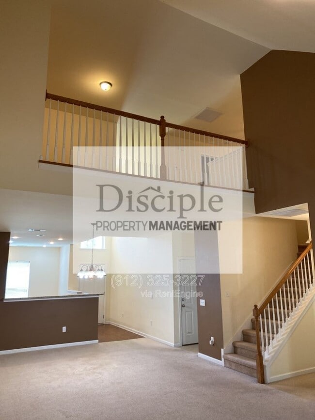 Building Photo - 169 Regency Cir