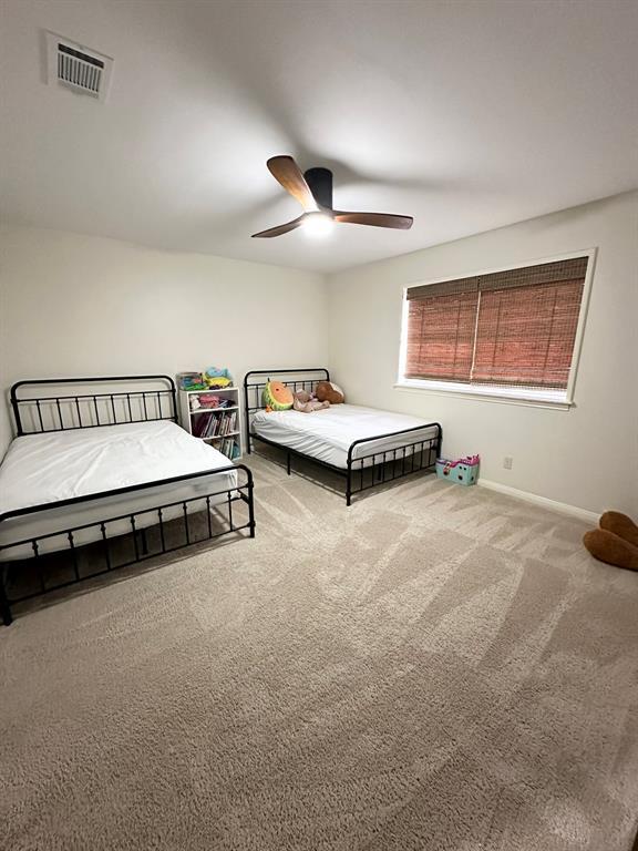 Building Photo - 2110 Potomac Dr