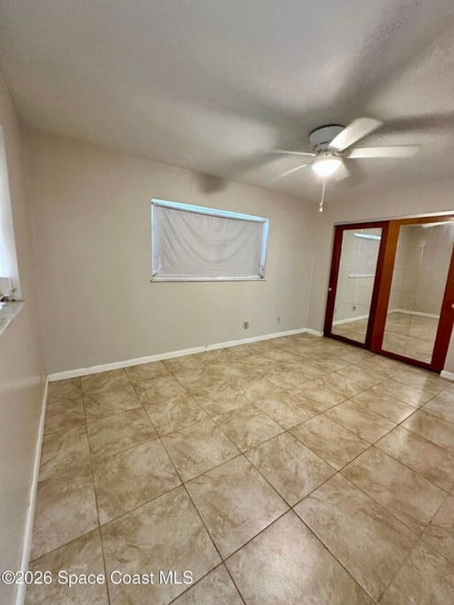 Building Photo - 680 Birchwood Ln