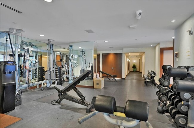 Building Photo - 5875 Collins Ave