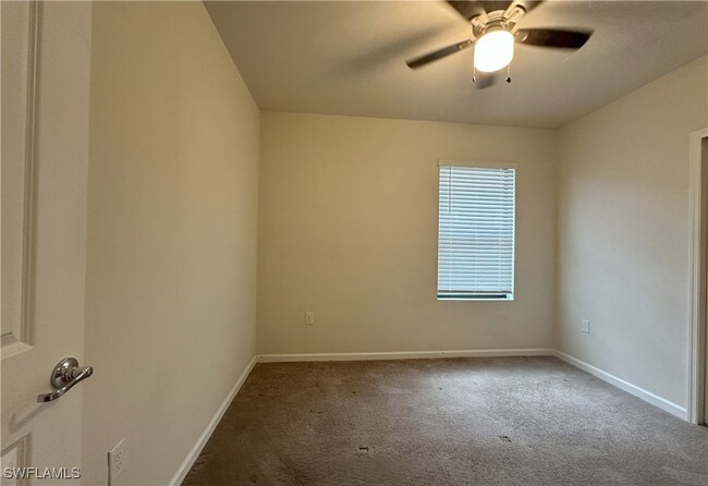 Building Photo - 16037 Beachberry Dr