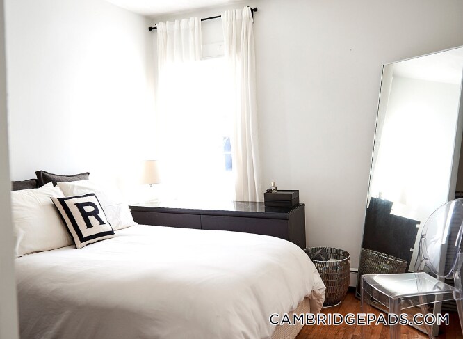 Building Photo - 150 Fifth St.