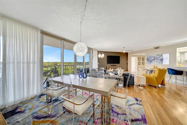 Building Photo - 6051 N Ocean Dr