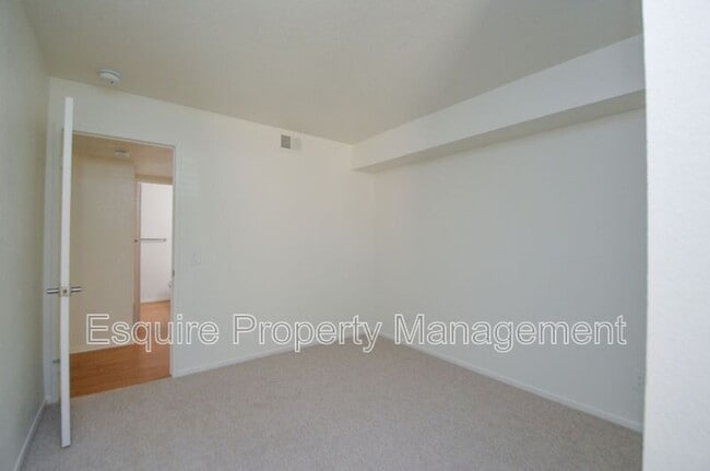 Building Photo - 5703 Recodo Way