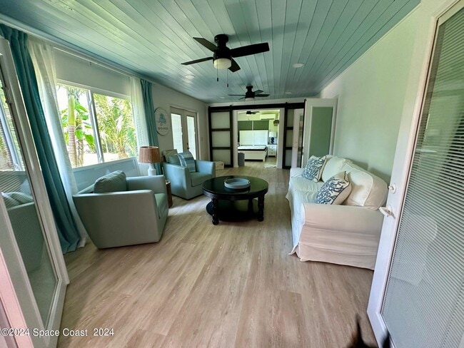 Building Photo - 219 Fifth Ave