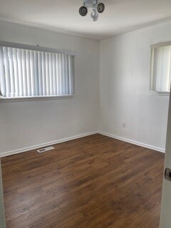 Building Photo - 28081 Pierce St