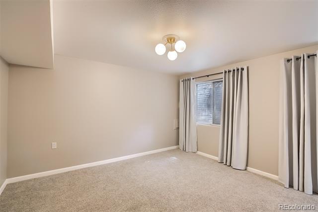 Building Photo - 217 S Jackson St