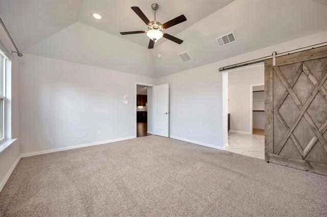 Building Photo - 1104 Superbloom Ave