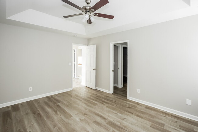 Building Photo - 2322 Tory Oak Pl
