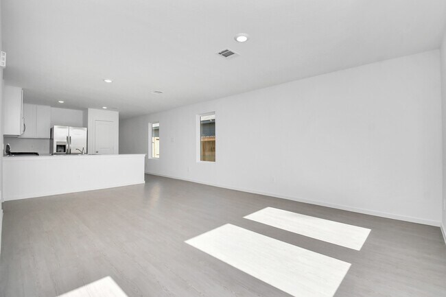 Building Photo - 22760 Hackberry Leaf Dr