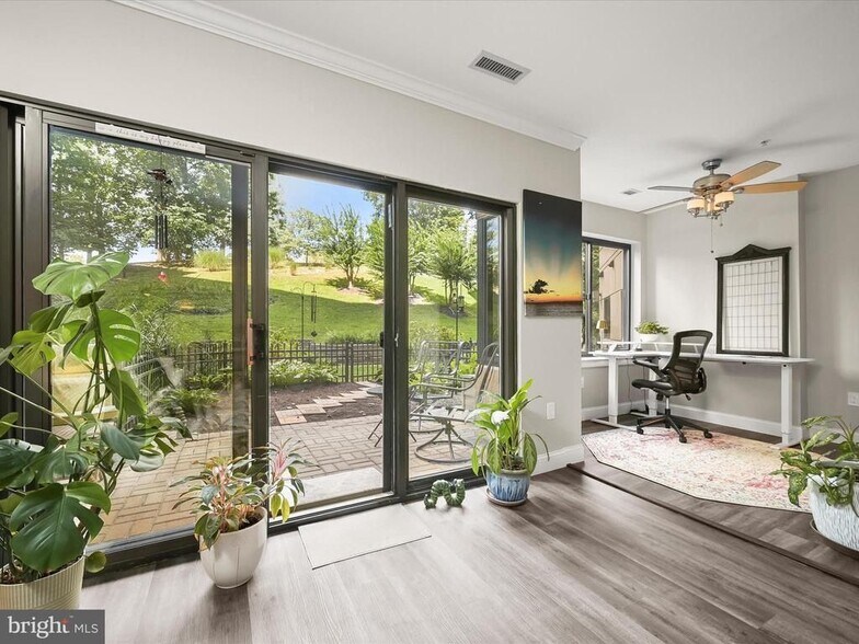 Building Photo - 10001 Windstream Dr