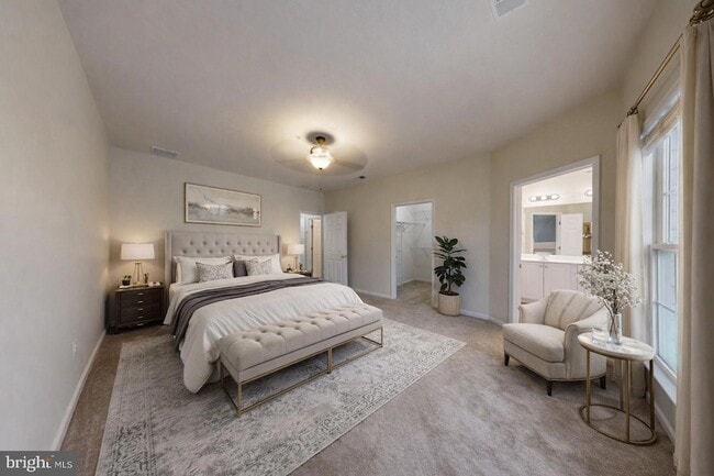 Building Photo - 9321 Hundith Hill Ct