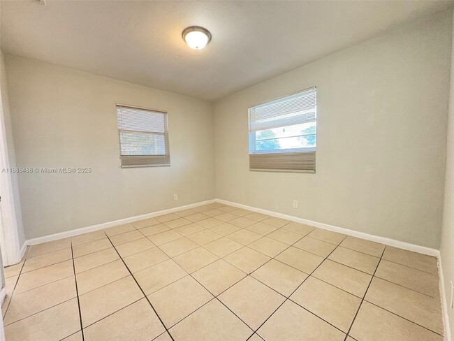 Building Photo - 1051 NW 26th Ave