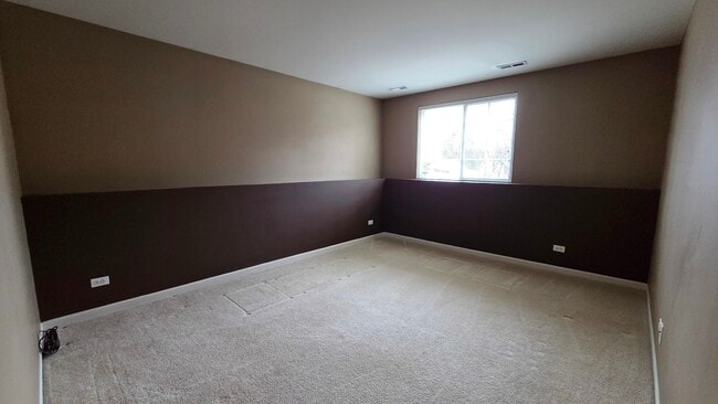 Building Photo - 2444 Emily Ln