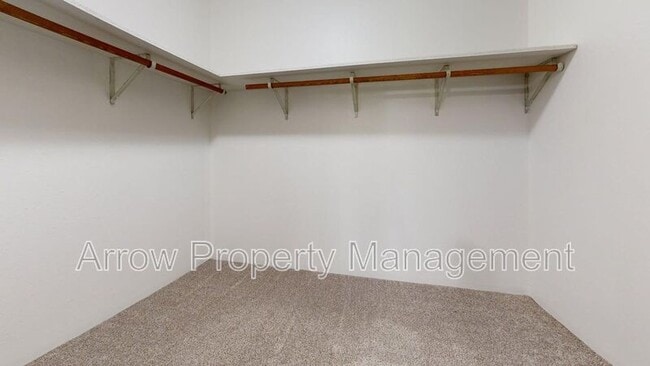 Building Photo - 207 E Arbor Ave