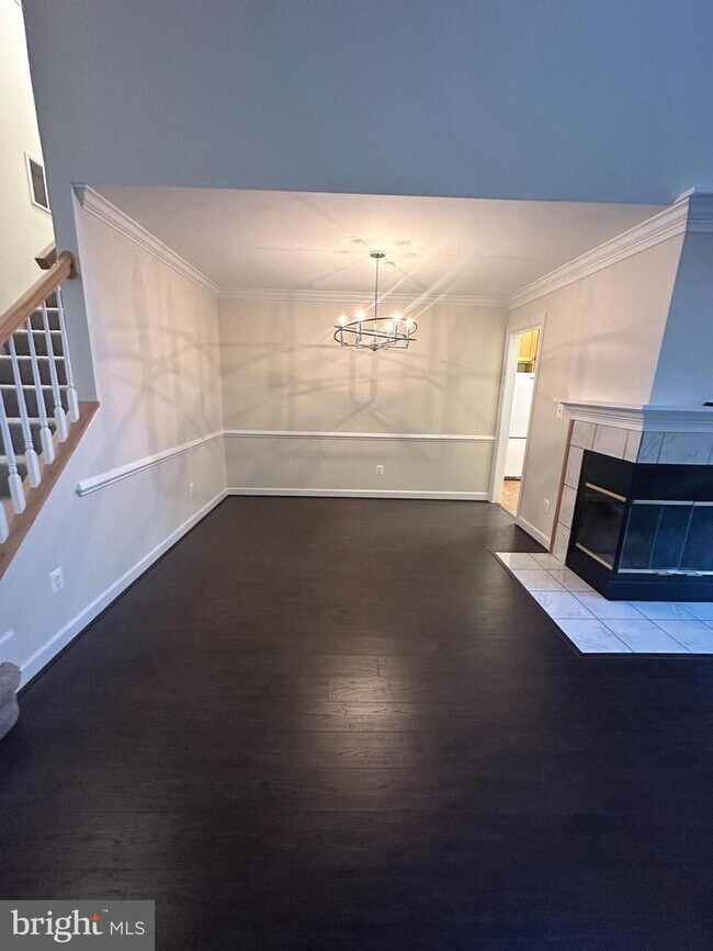 Building Photo - 14425 Tracy Schar Ln