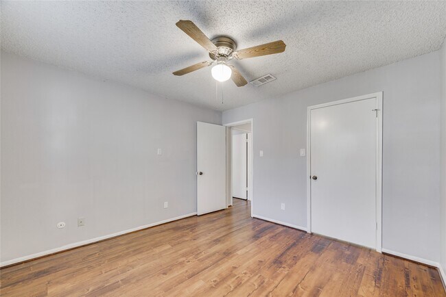 Building Photo - 14228 Misty Meadow Ln