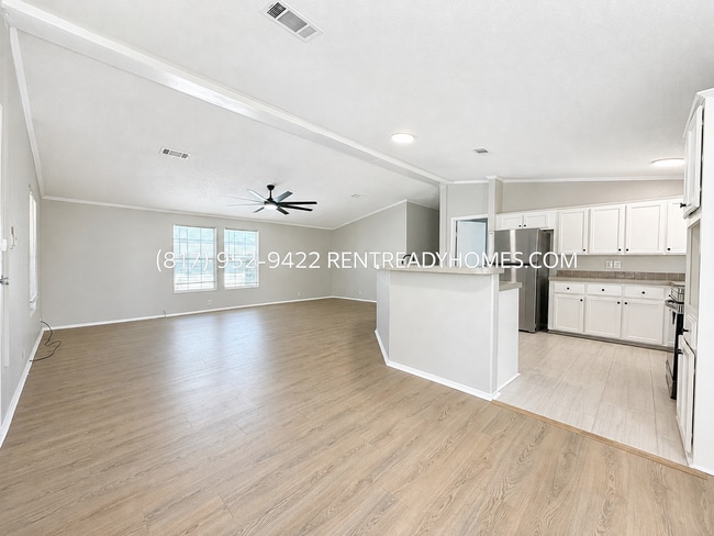 Building Photo - 5528 Patton Dr