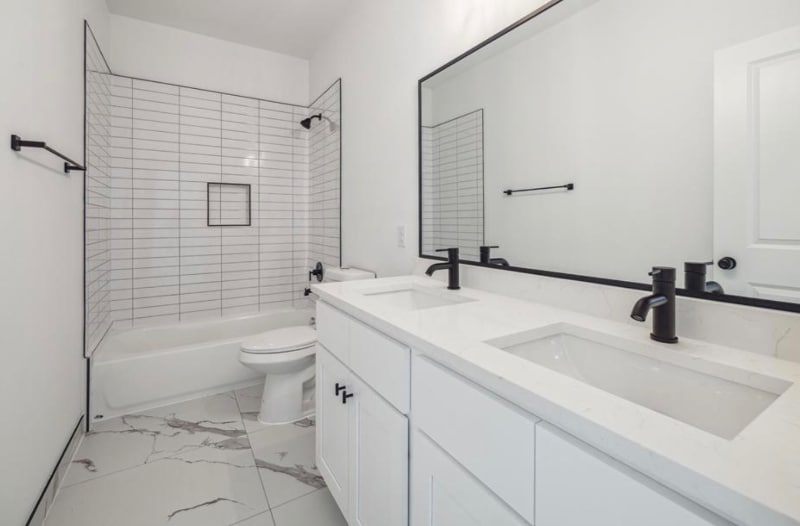 Building Photo - 5702 Breland St