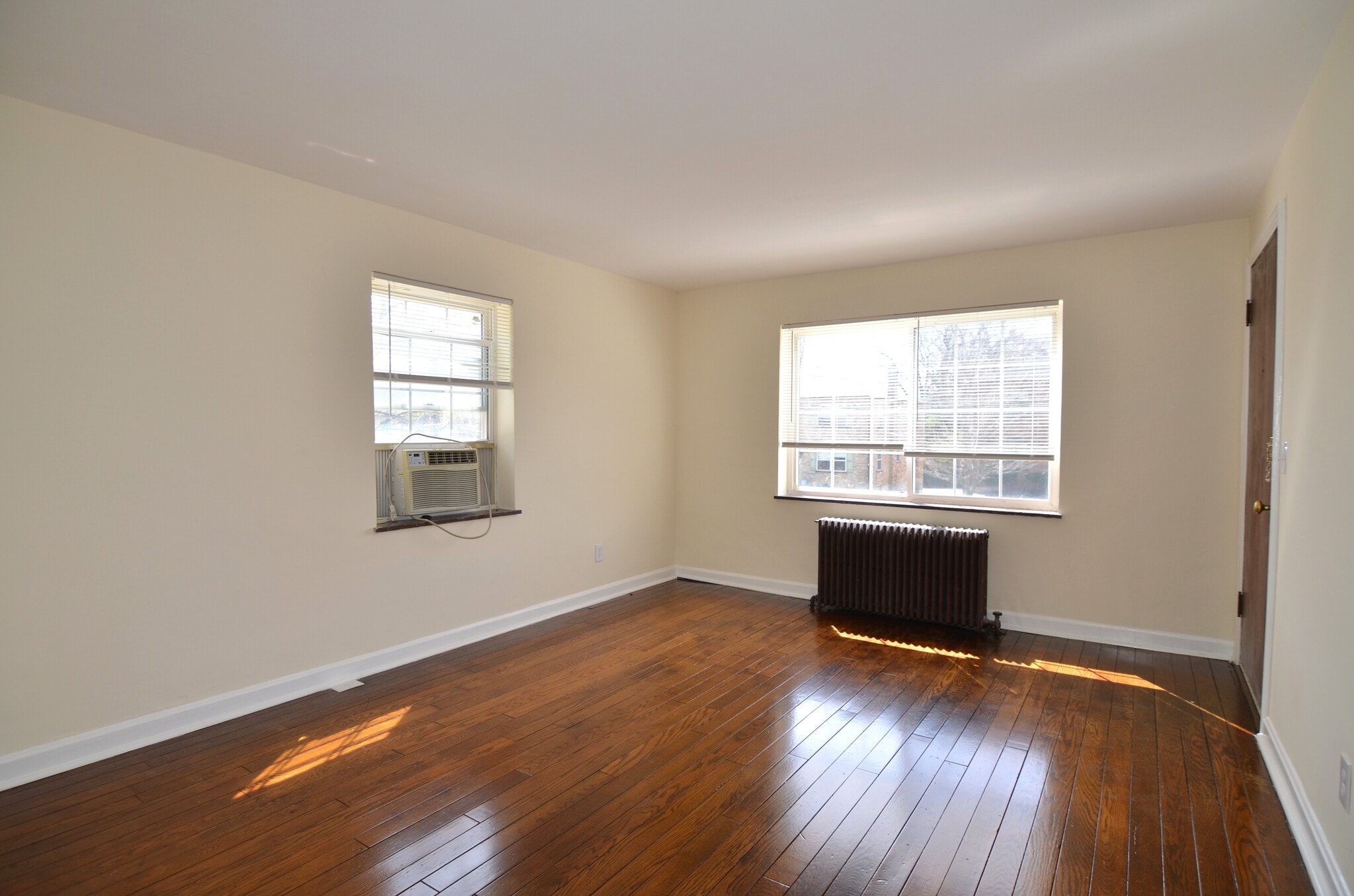 Building Photo - 2532 Williams Ave