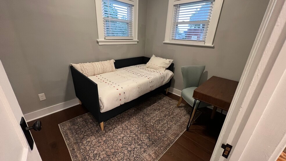 Bedroom 2/Office - 3044 Minot Ave