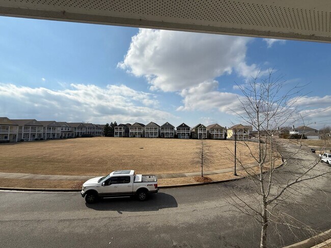 Building Photo - ** 4 Bed 2.5 Bath located in Pike Road ** Call 334-366-9198 to schedule a self-tour