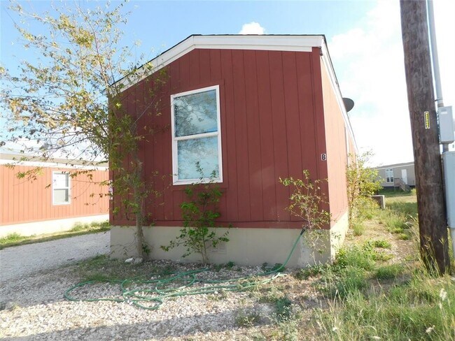 Building Photo - 100 China Gdn Ln