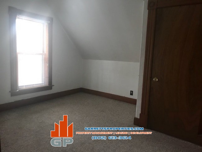 Building Photo - 78 Elm St