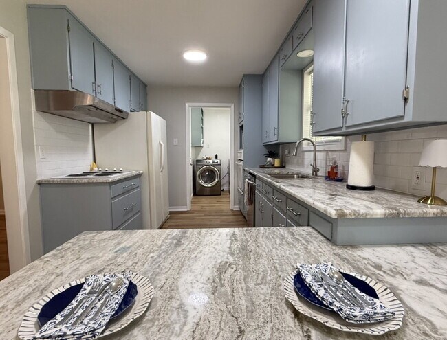 Building Photo - Where Classic Charm Meets Modern Comfort i...