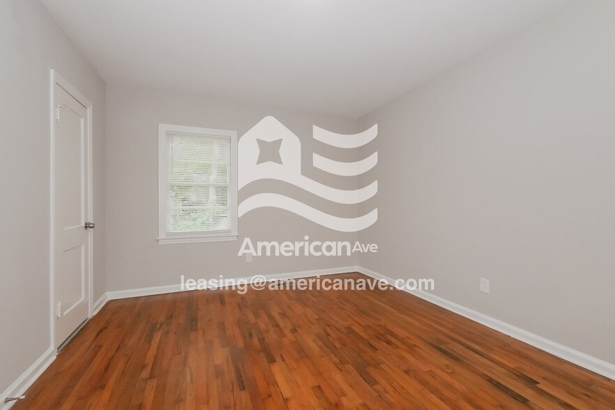 Building Photo - 4273 Adams St