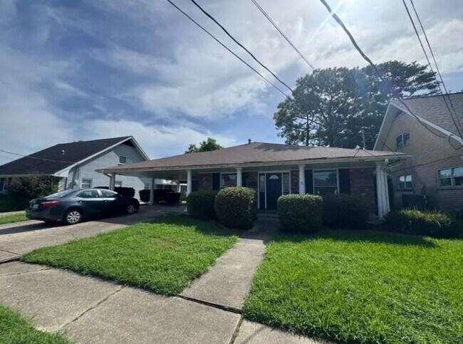 Building Photo - 4901 Purdue Dr