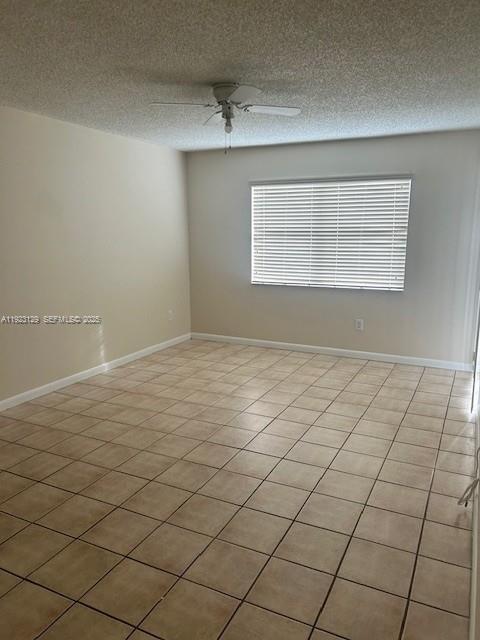 Building Photo - 2247 SE 27th Dr