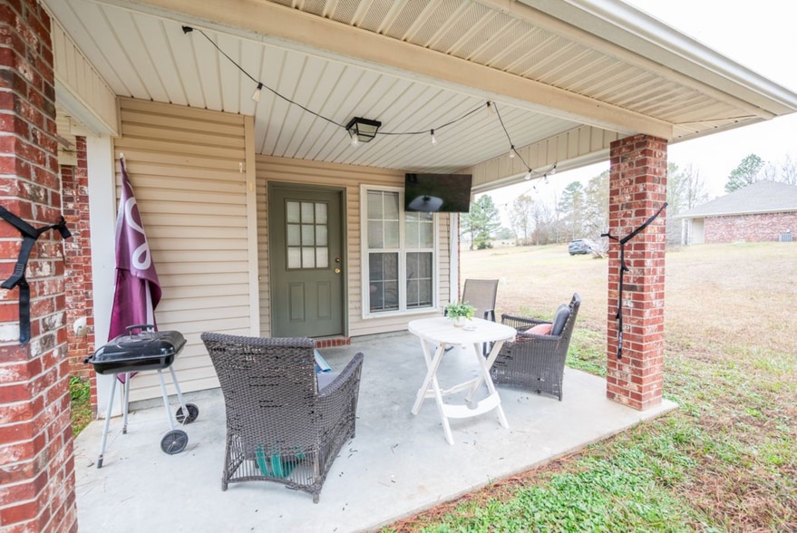 Building Photo - 125 Darby Way