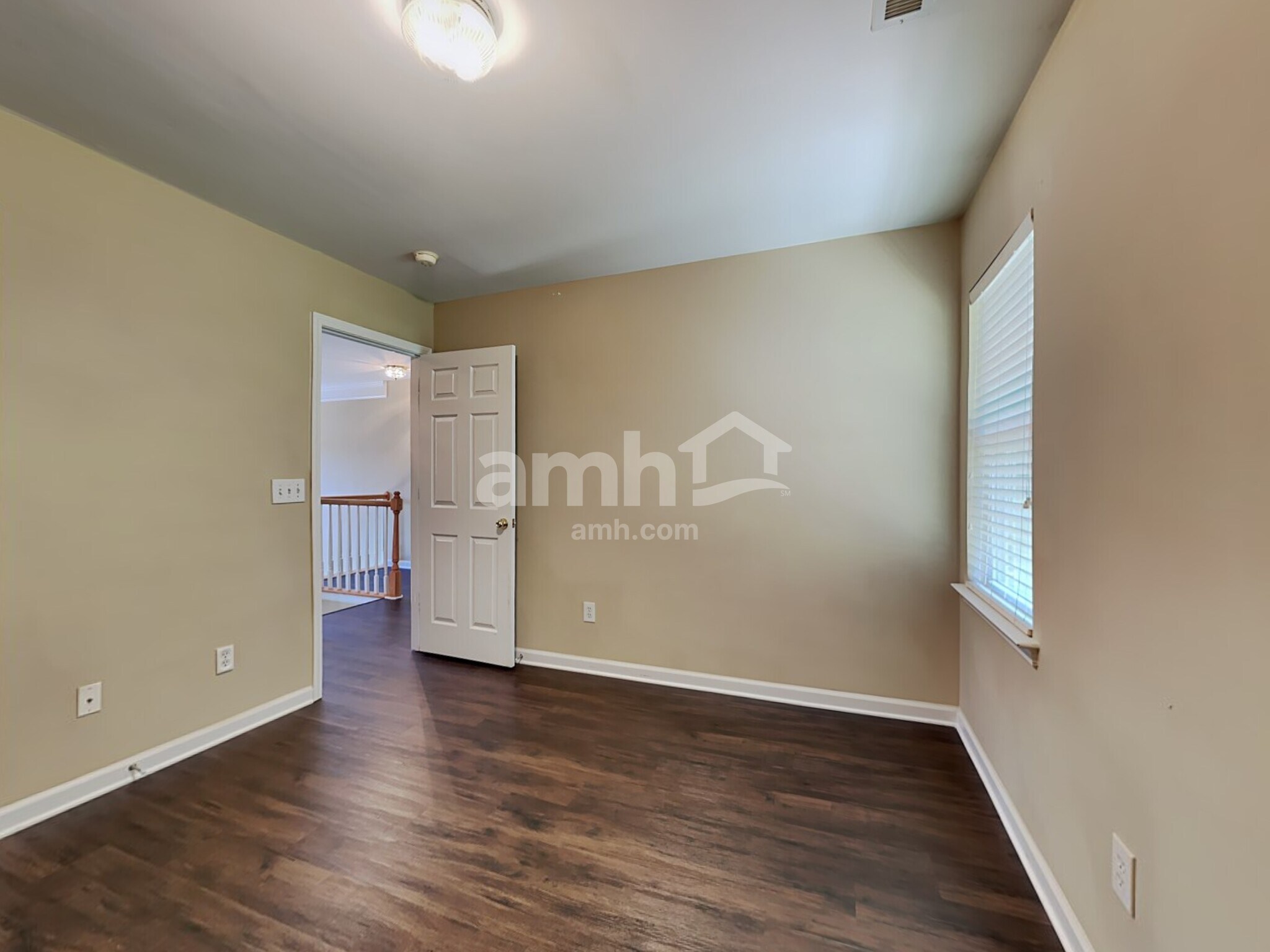 Building Photo - 4131 Crestview Place Dr