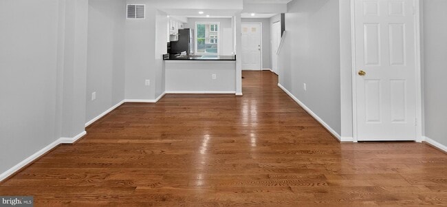Building Photo - 3591 Laurel View Ct
