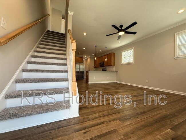 Primary Photo - 1505 Juniper St