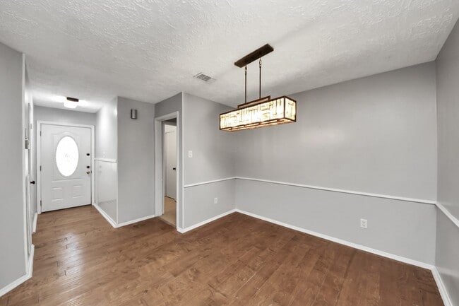 Building Photo - 3514 Spanish Acorn Ln